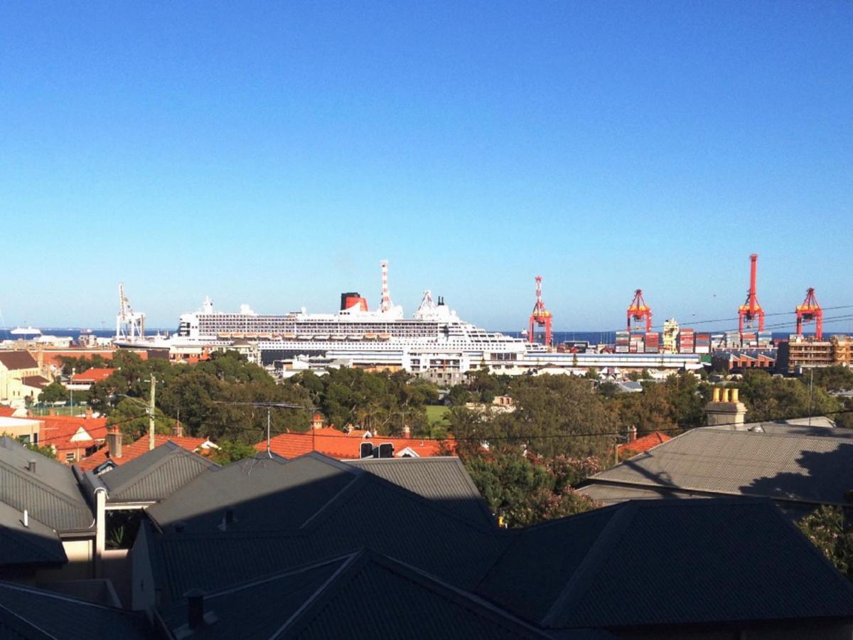 Studio 101 - First Floor Fremantle Studio Apartment Exteriör bild